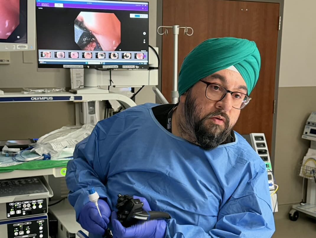 Dr. Bedi in Clinic